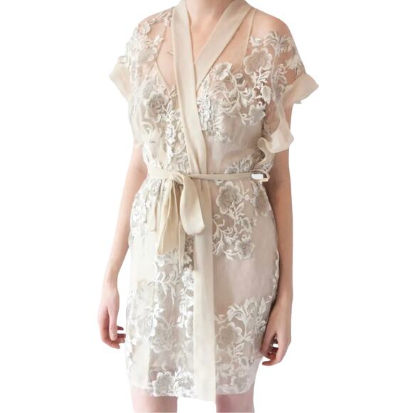 Rya Collection Charming Sheer Floral Mini Beige Ivory Robe Cover Up Size XS - Picture 14 of 14